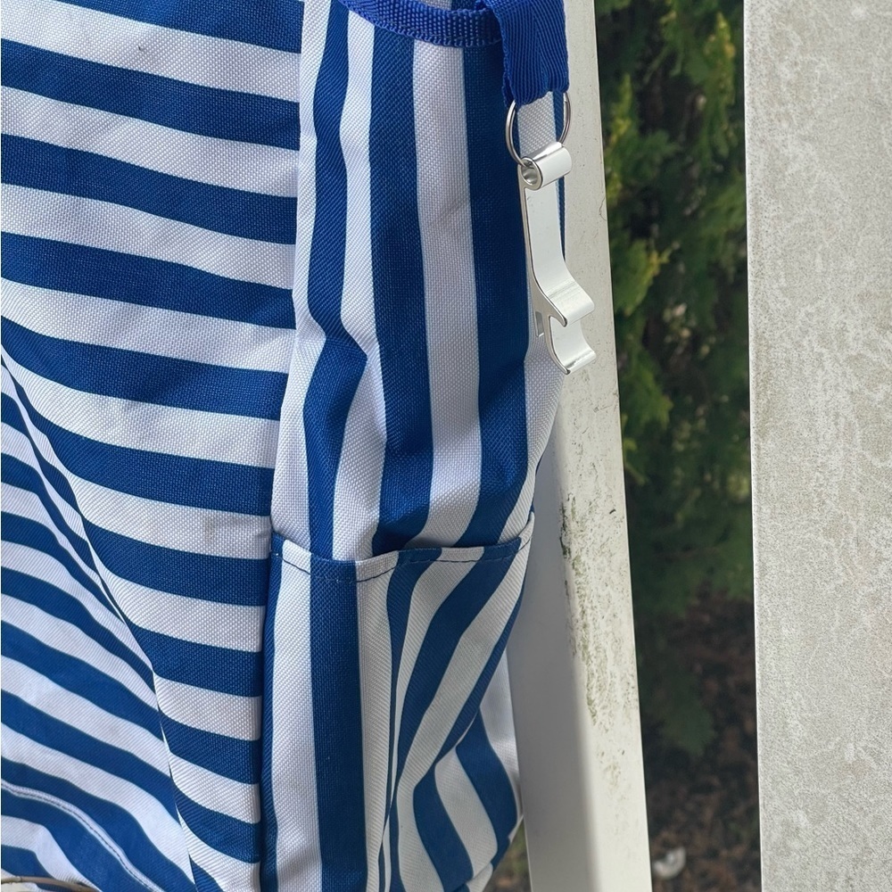 SHYLERO Beach Bag and Pool Bag - Picture 8 of 13